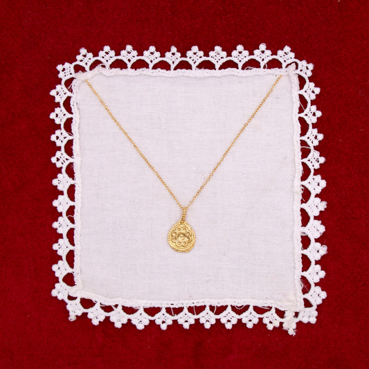 Esme Necklace